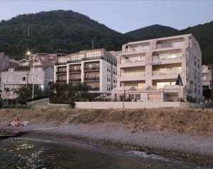 Prodej nemovitosti byty apartmany Cerna Hora 599