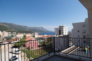 Prodej nemovitosti byty apartmany Cerna Hora 82