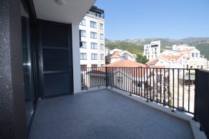 Prodej nemovitosti byty apartmany Cerna Hora 77