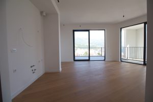 Prodej nemovitosti byty apartmany Cerna Hora 76