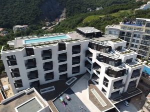 Prodej nemovitosti byty apartmany Cerna Hora 38
